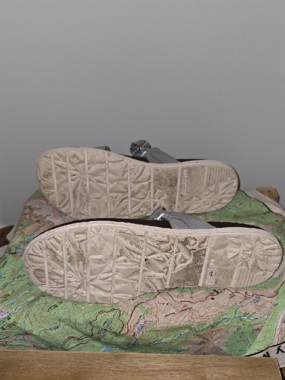 Merrell Women's Gray Woven-Strap Toe-Ring Sandals - Picture 4 of 6